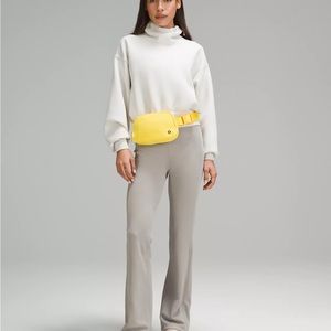 Lululemon Everywhere Belt Bag 1L- Utility Yellow